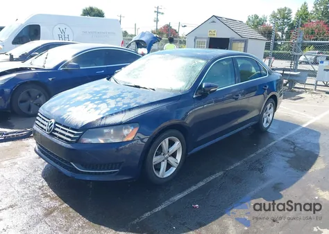 2012 Volkswagen Passat 2.5L Se z USA, uszkodzony, nr VIN 1VWBH7A33CC069574